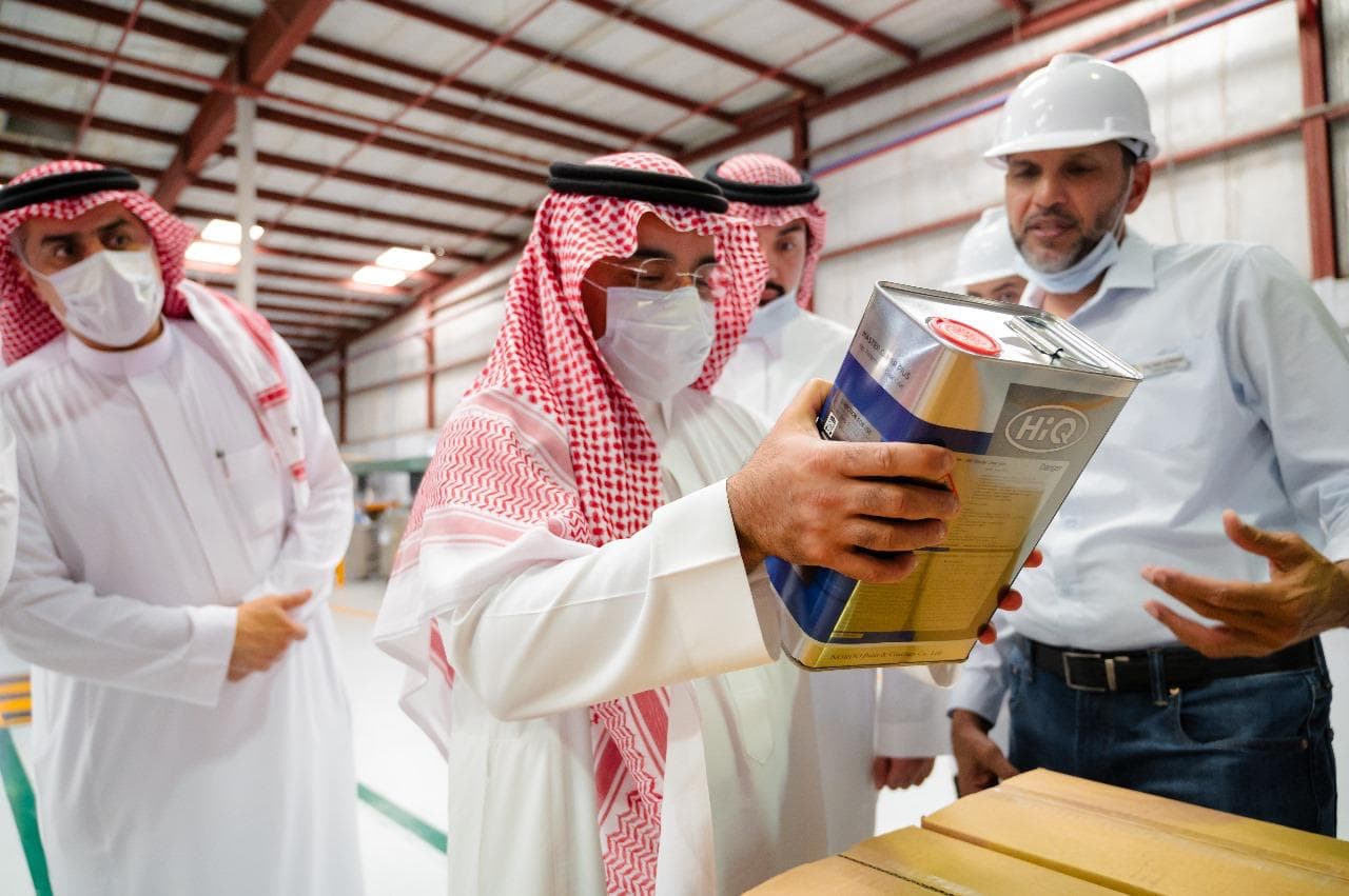 Makkah Paint Company Welcomes Deputy Minister of Industry and Mineral Resources - Image 1